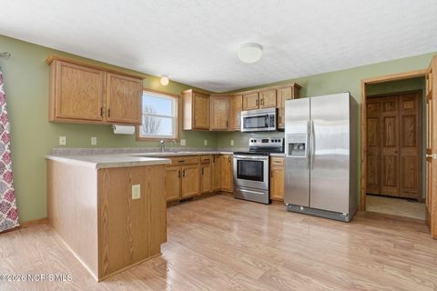 Tiny photo for 675 Apple Blossom Lane, Arlington, OH 45814 (MLS # 10003986)