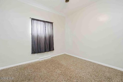 Tiny photo for 1401 Logan Avenue, Findlay, OH 45840 (MLS # 10004405)