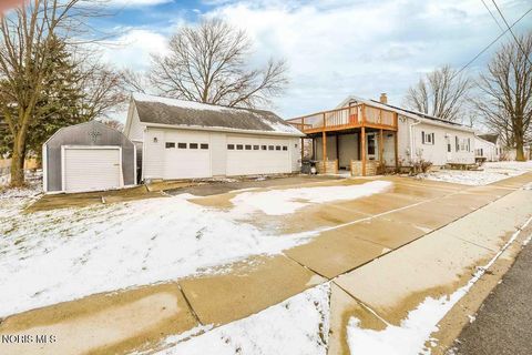 Tiny photo for 1401 Logan Avenue, Findlay, OH 45840 (MLS # 10004405)