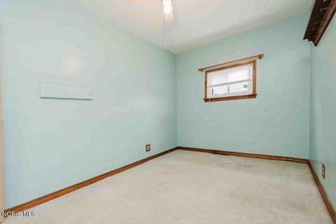 Tiny photo for 1401 Logan Avenue, Findlay, OH 45840 (MLS # 10004405)