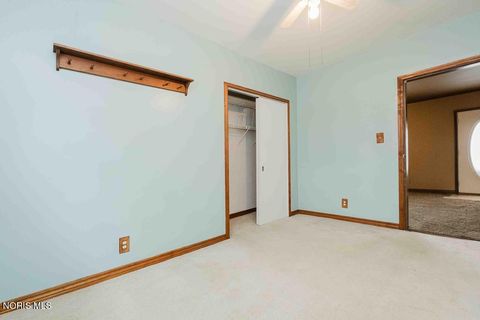 Tiny photo for 1401 Logan Avenue, Findlay, OH 45840 (MLS # 10004405)