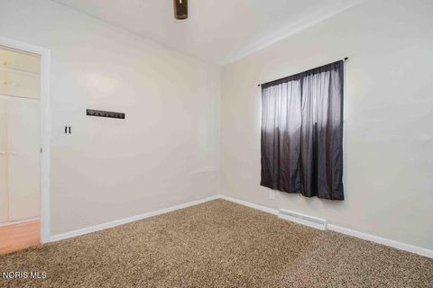 Tiny photo for 1401 Logan Avenue, Findlay, OH 45840 (MLS # 10004405)