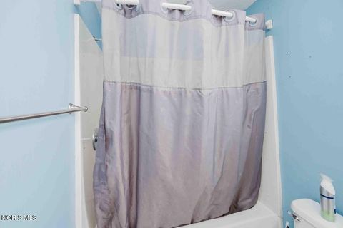 Tiny photo for 1401 Logan Avenue, Findlay, OH 45840 (MLS # 10004405)