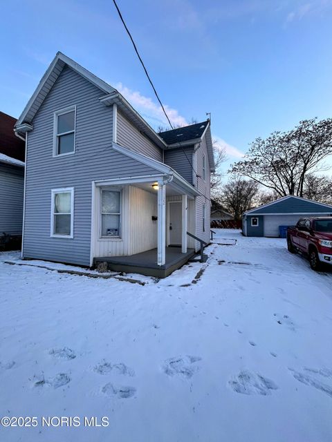 Photo of 1122 Vinal Street, Toledo, OH 43605 (MLS # 10003368)