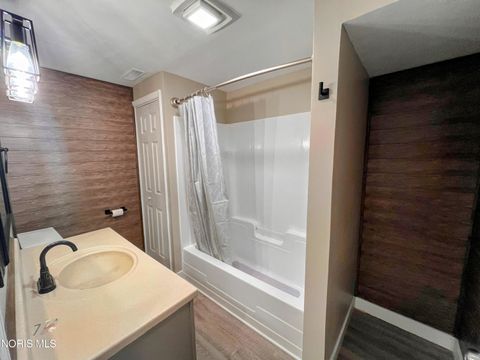 Tiny photo for 1122 Vinal Street, Toledo, OH 43605 (MLS # 10003368)