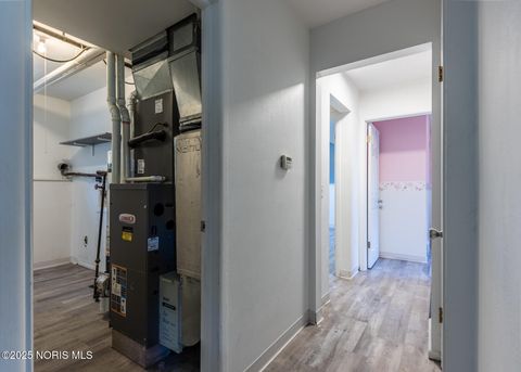 Tiny photo for 6033 Everwood Road, Toledo, OH 43613 (MLS # 10000924)