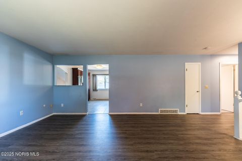 Tiny photo for 6033 Everwood Road, Toledo, OH 43613 (MLS # 10000924)