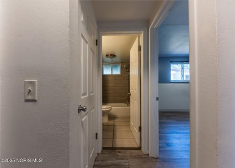 Tiny photo for 6033 Everwood Road, Toledo, OH 43613 (MLS # 10000924)