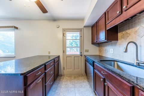 Tiny photo for 6033 Everwood Road, Toledo, OH 43613 (MLS # 10000924)