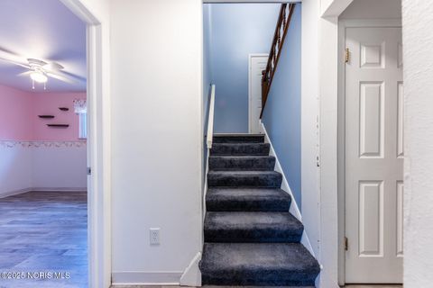 Tiny photo for 6033 Everwood Road, Toledo, OH 43613 (MLS # 10000924)