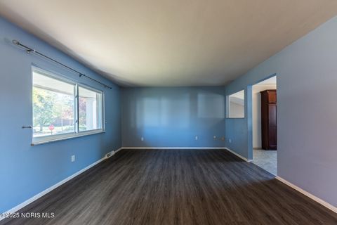 Tiny photo for 6033 Everwood Road, Toledo, OH 43613 (MLS # 10000924)