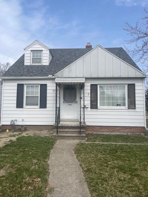 Photo of 3042 Cragmoor Avenue, Toledo, OH 43614 (MLS # 10005824)