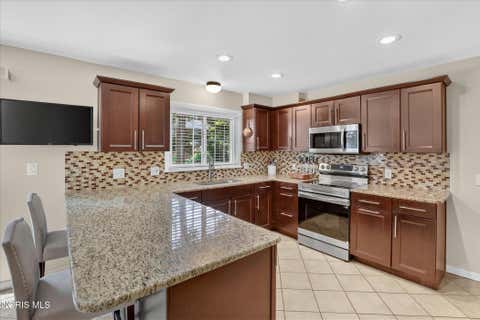 Tiny photo for 4533 Penridge Road, Toledo, OH 43615 (MLS # 10010407)