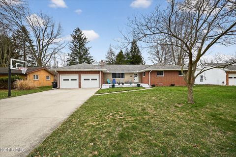 Tiny photo for 915 Carol Road, Bowling Green, OH 43402 (MLS # 10005244)