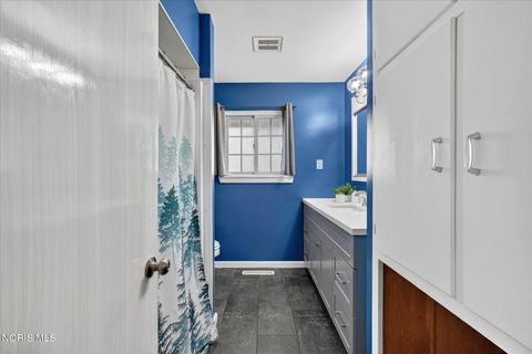 Tiny photo for 915 Carol Road, Bowling Green, OH 43402 (MLS # 10005244)