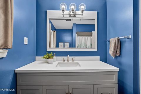 Tiny photo for 915 Carol Road, Bowling Green, OH 43402 (MLS # 10005244)