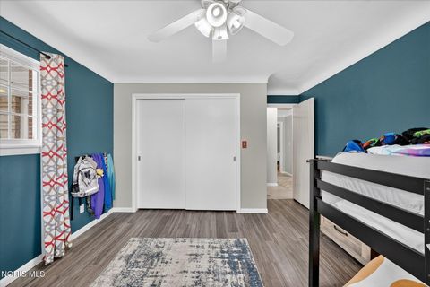 Tiny photo for 915 Carol Road, Bowling Green, OH 43402 (MLS # 10005244)