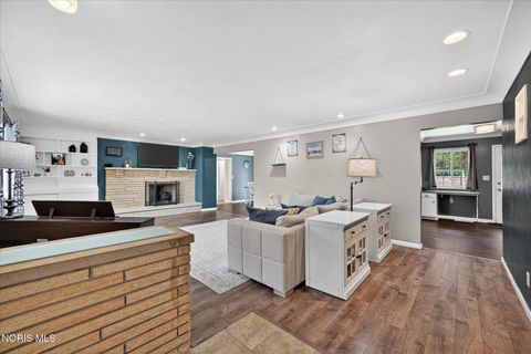 Tiny photo for 915 Carol Road, Bowling Green, OH 43402 (MLS # 10005244)