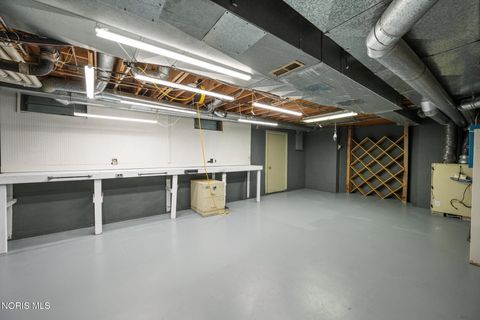 Tiny photo for 4612 Farmington Road, Toledo, OH 43623 (MLS # 10005262)