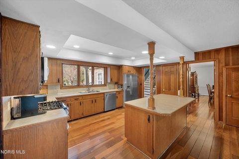 Tiny photo for 4612 Farmington Road, Toledo, OH 43623 (MLS # 10005262)