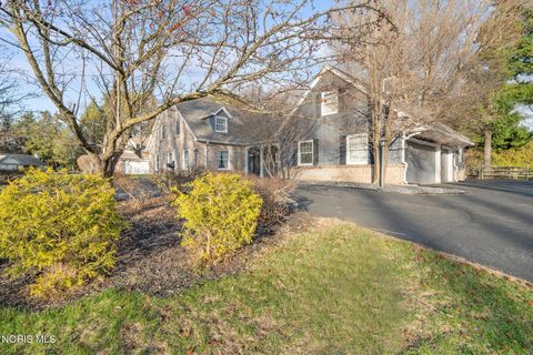 Tiny photo for 4612 Farmington Road, Toledo, OH 43623 (MLS # 10005262)