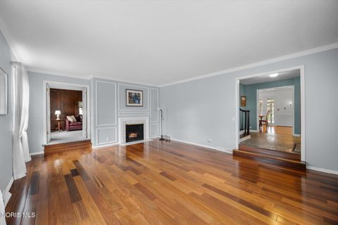 Tiny photo for 4612 Farmington Road, Toledo, OH 43623 (MLS # 10005262)