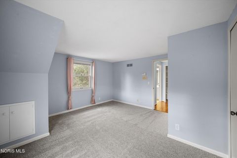 Tiny photo for 4612 Farmington Road, Toledo, OH 43623 (MLS # 10005262)