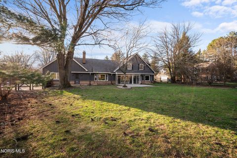 Tiny photo for 4612 Farmington Road, Toledo, OH 43623 (MLS # 10005262)