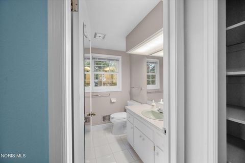 Tiny photo for 4612 Farmington Road, Toledo, OH 43623 (MLS # 10005262)