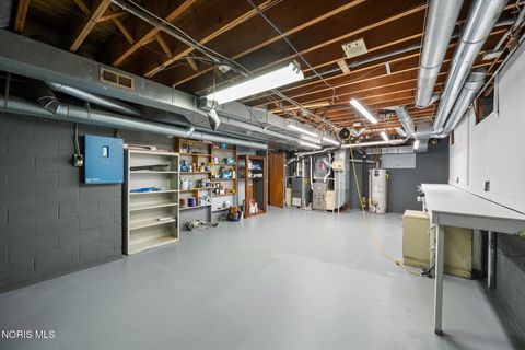 Tiny photo for 4612 Farmington Road, Toledo, OH 43623 (MLS # 10005262)