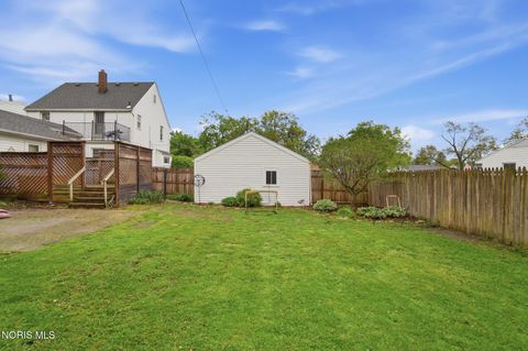 Tiny photo for 2703 Wyndale Road, Toledo, OH 43613 (MLS # 10007028)