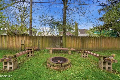 Tiny photo for 2703 Wyndale Road, Toledo, OH 43613 (MLS # 10007028)