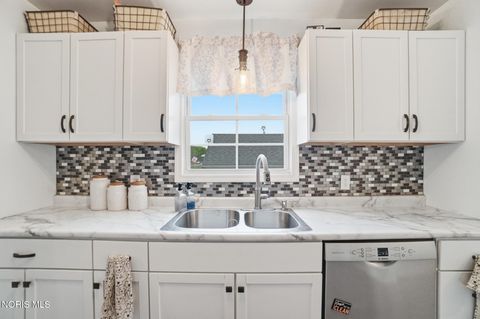 Tiny photo for 2703 Wyndale Road, Toledo, OH 43613 (MLS # 10007028)