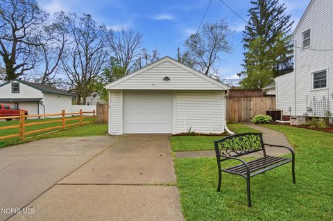 Tiny photo for 2703 Wyndale Road, Toledo, OH 43613 (MLS # 10007028)