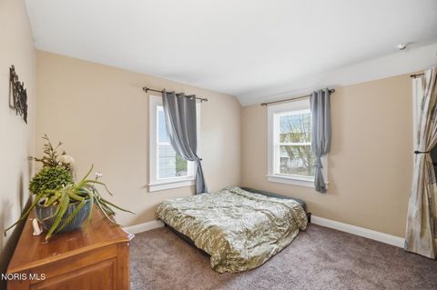 Tiny photo for 2703 Wyndale Road, Toledo, OH 43613 (MLS # 10007028)
