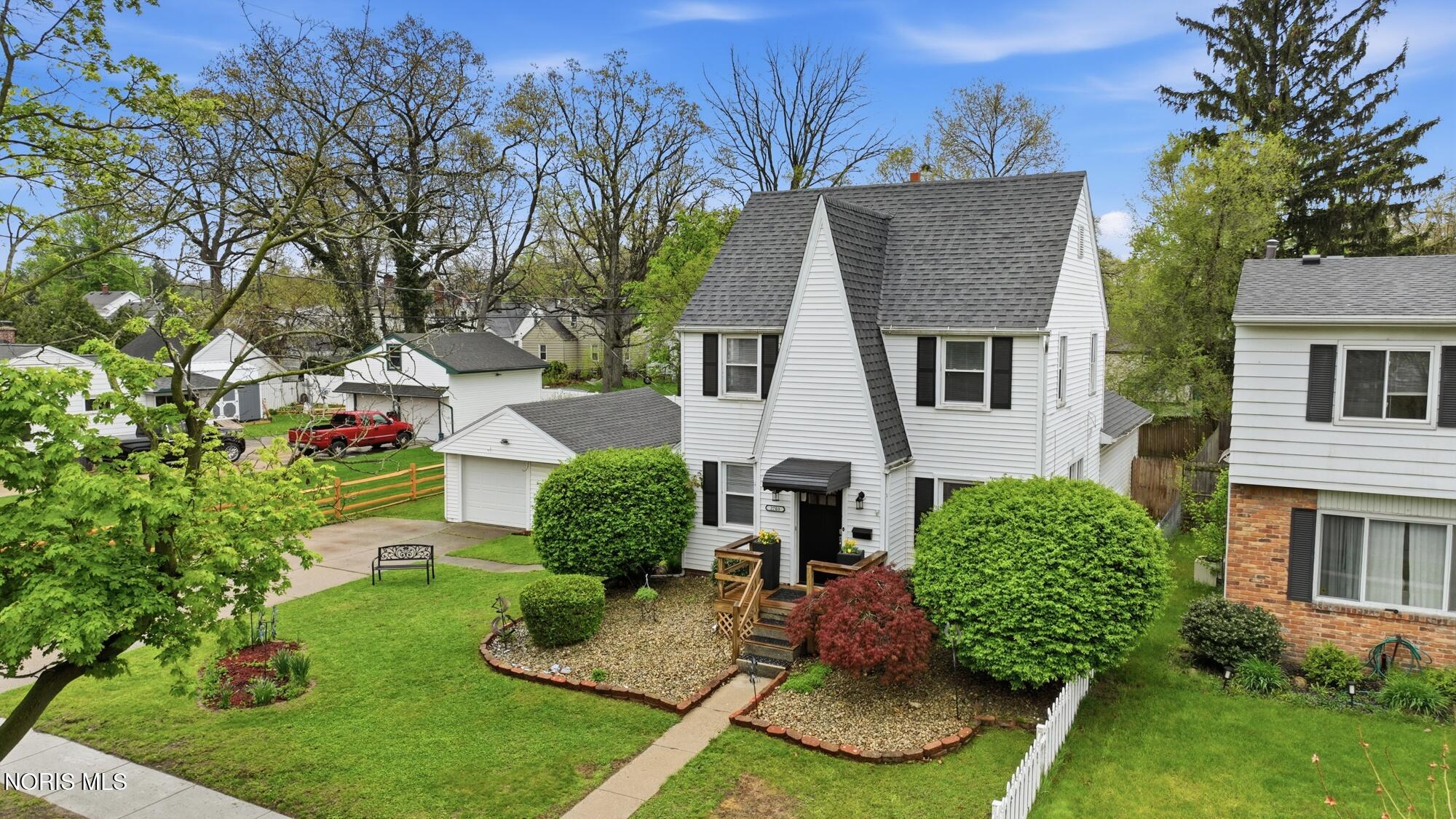 2703 Wyndale Road