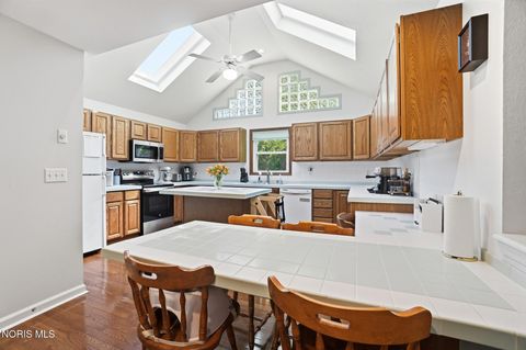 Tiny photo for 2816 Micham Road, Toledo, OH 43615 (MLS # 10008486)