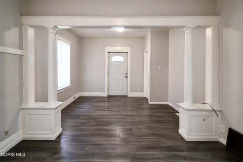 Tiny photo for 824 Clay Avenue, Toledo, OH 43608 (MLS # 10011097)