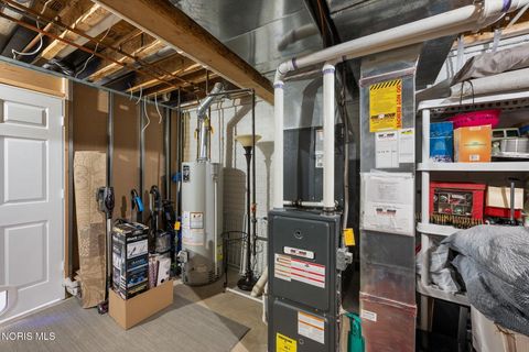 Tiny photo for 622 Crystal Lake Drive, Holland, OH 43528 (MLS # 10006243)