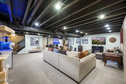 Tiny photo for 622 Crystal Lake Drive, Holland, OH 43528 (MLS # 10006243)