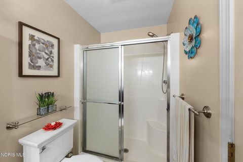 Tiny photo for 622 Crystal Lake Drive, Holland, OH 43528 (MLS # 10006243)