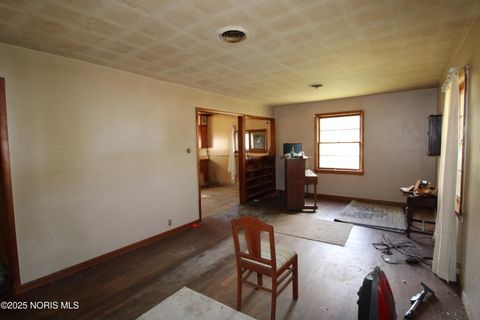 Tiny photo for 5084 W Fremont Road, Port Clinton, OH 43452 (MLS # 10000251)
