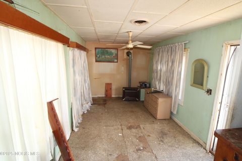 Tiny photo for 5084 W Fremont Road, Port Clinton, OH 43452 (MLS # 10000251)