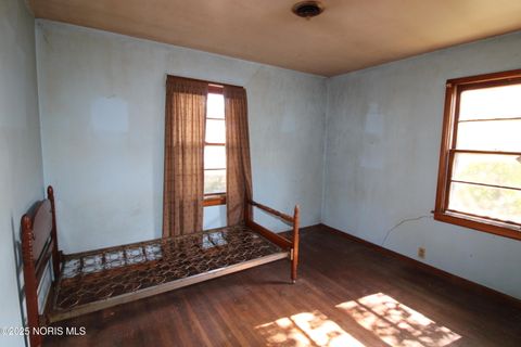 Tiny photo for 5084 W Fremont Road, Port Clinton, OH 43452 (MLS # 10000251)