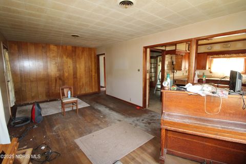 Tiny photo for 5084 W Fremont Road, Port Clinton, OH 43452 (MLS # 10000251)