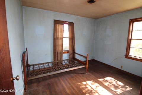 Tiny photo for 5084 W Fremont Road, Port Clinton, OH 43452 (MLS # 10000251)