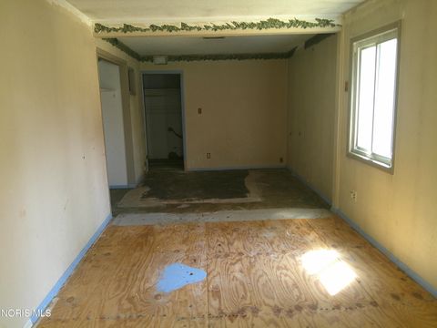 Tiny photo for 1760 Ketner Avenue, Toledo, OH 43613 (MLS # 10006841)