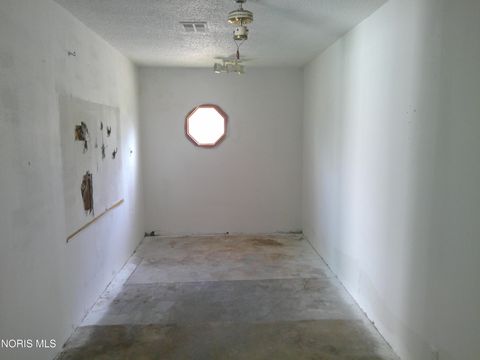 Tiny photo for 1760 Ketner Avenue, Toledo, OH 43613 (MLS # 10006841)