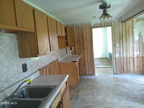 Tiny photo for 1760 Ketner Avenue, Toledo, OH 43613 (MLS # 10006841)