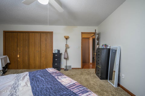 Tiny photo for 624 Marilyn Drive, Rossford, OH 43460 (MLS # 10013479)